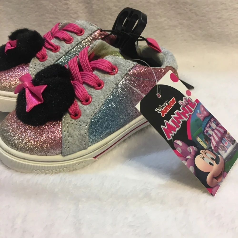 NWT Minnie‎ Mouse sneakers